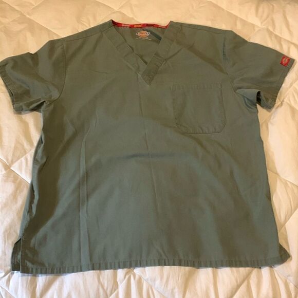 SCRUBS. Top, DICKIES, medium good condition - Picture 1 of 10